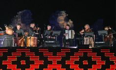 Foto de la galería: Una multitud participó en la emotiva Misa Popular de las Misiones en San Ignacio 