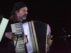 Foto de la galería: Una multitud participó en la emotiva Misa Popular de las Misiones en San Ignacio 