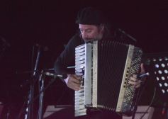 Foto de la galería: Una multitud participó en la emotiva Misa Popular de las Misiones en San Ignacio 