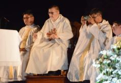 Foto de la galería: Una multitud participó en la emotiva Misa Popular de las Misiones en San Ignacio 