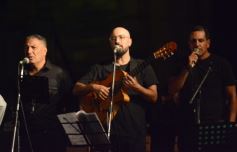 Foto de la galería: Una multitud participó en la emotiva Misa Popular de las Misiones en San Ignacio 