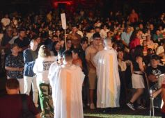 Foto de la galería: Una multitud participó en la emotiva Misa Popular de las Misiones en San Ignacio 