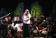 Foto de la galería: Una multitud participó en la emotiva Misa Popular de las Misiones en San Ignacio 