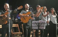 Foto de la galería: Una multitud participó en la emotiva Misa Popular de las Misiones en San Ignacio 