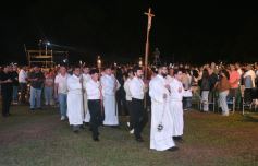Foto de la galería: Una multitud participó en la emotiva Misa Popular de las Misiones en San Ignacio 