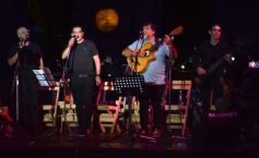 Foto de la galería: Una multitud participó en la emotiva Misa Popular de las Misiones en San Ignacio 