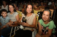 Foto de la galería: Una multitud participó en la emotiva Misa Popular de las Misiones en San Ignacio 