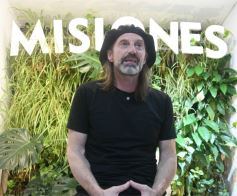 Foto de la galería: Músicos, artistas, comunicadores, un alegre encuentro en la recorrida por la ciudad