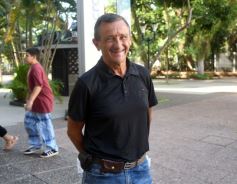 Foto de la galería: Músicos, artistas, comunicadores, un alegre encuentro en la recorrida por la ciudad