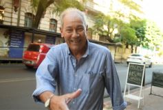 Foto de la galería: Músicos, artistas, comunicadores, un alegre encuentro en la recorrida por la ciudad