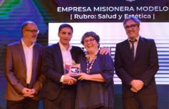 Foto de la galería: Misiones Online celebró su 26° aniversario y distinguió a protagonistas del desarrollo empresarial y social