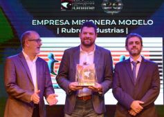 Foto de la galería: Misiones Online celebró su 26° aniversario y distinguió a protagonistas del desarrollo empresarial y social