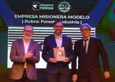 Foto de la galería: Misiones Online celebró su 26° aniversario y distinguió a protagonistas del desarrollo empresarial y social