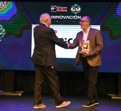 Foto de la galería: Misiones Online celebró su 26° aniversario y distinguió a protagonistas del desarrollo empresarial y social