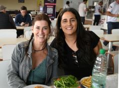 Foto de la galería: Equipos de trabajo de distintos rubros que se potencian en sus respectivos ámbitos 