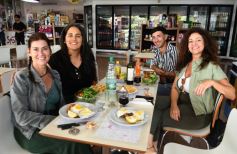 Foto de la galería: Equipos de trabajo de distintos rubros que se potencian en sus respectivos ámbitos 