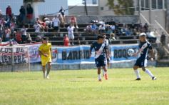 Foto de la galería: Crucero venció a Guaraní en el Clásico jugado en la cancha de Villa Urquiza 