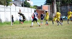 Foto de la galería: Crucero venció a Guaraní en el Clásico jugado en la cancha de Villa Urquiza 