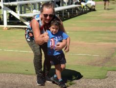 Foto de la galería: Crucero venció a Guaraní en el Clásico jugado en la cancha de Villa Urquiza 