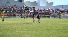 Foto de la galería: Crucero venció a Guaraní en el Clásico jugado en la cancha de Villa Urquiza 