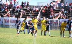 Foto de la galería: Crucero venció a Guaraní en el Clásico jugado en la cancha de Villa Urquiza 