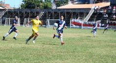 Foto de la galería: Crucero venció a Guaraní en el Clásico jugado en la cancha de Villa Urquiza 