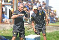 Foto de la galería: Crucero venció a Guaraní en el Clásico jugado en la cancha de Villa Urquiza 