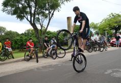 Foto de la galería: Integrantes de "Stunts Posadas" recorren diversos espacios para entrenar 