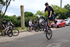 Foto de la galería: Integrantes de "Stunts Posadas" recorren diversos espacios para entrenar 