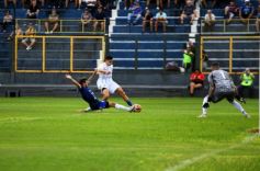 Foto de la galería: Mitre se prepara para enfrentar a Defensores de Vilelas después del 0-0 ante Sarmiento
