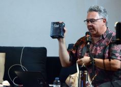 Foto de la galería: Ciclo de Podcast "Eterna Migración" con Ariel Saidel y Kike San Martín