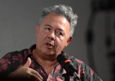 Foto de la galería: Ciclo de Podcast "Eterna Migración" con Ariel Saidel y Kike San Martín