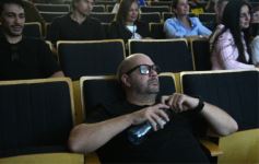 Foto de la galería: Ciclo de Podcast "Eterna Migración" con Ariel Saidel y Kike San Martín