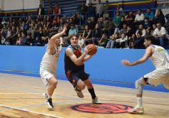 Foto de la galería: Mitre venció a Capri y sigue puntero en la Liga Federal de Básquetbol 