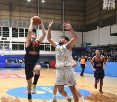 Foto de la galería: Mitre venció a Capri y sigue puntero en la Liga Federal de Básquetbol 