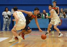 Foto de la galería: Mitre venció a Capri y sigue puntero en la Liga Federal de Básquetbol 