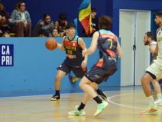 Foto de la galería: Mitre venció a Capri y sigue puntero en la Liga Federal de Básquetbol 