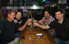 Foto de la galería: Previa del Día del Trabajador en "Pizzar y Probar" y celebración de cumpleaños 