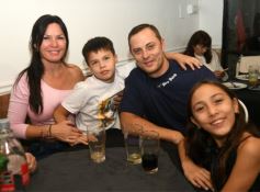 Foto de la galería: Previa del Día del Trabajador en "Pizzar y Probar" y celebración de cumpleaños 