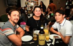 Foto de la galería: Previa del Día del Trabajador en "Pizzar y Probar" y celebración de cumpleaños 
