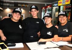 Foto de la galería: Previa del Día del Trabajador en "Pizzar y Probar" y celebración de cumpleaños 