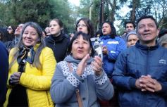 Foto de la galería: Miles de peregrinos llegaron hasta el santuario de Fátima con fe y devoción 