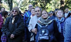 Foto de la galería: Miles de peregrinos llegaron hasta el santuario de Fátima con fe y devoción 