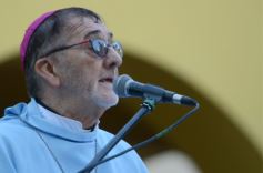 Foto de la galería: Miles de peregrinos llegaron hasta el santuario de Fátima con fe y devoción 