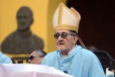 Foto de la galería: Miles de peregrinos llegaron hasta el santuario de Fátima con fe y devoción 