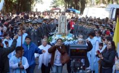 Foto de la galería: Miles de peregrinos llegaron hasta el santuario de Fátima con fe y devoción 