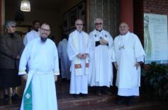 Foto de la galería: Miles de peregrinos llegaron hasta el santuario de Fátima con fe y devoción 