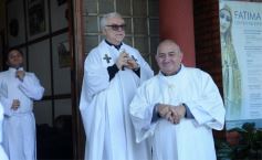 Foto de la galería: Miles de peregrinos llegaron hasta el santuario de Fátima con fe y devoción 
