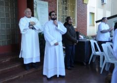 Foto de la galería: Miles de peregrinos llegaron hasta el santuario de Fátima con fe y devoción 