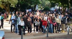 Foto de la galería: En Posadas miles de personas marcharon para exigir la Ley de Financiamiento Universitario